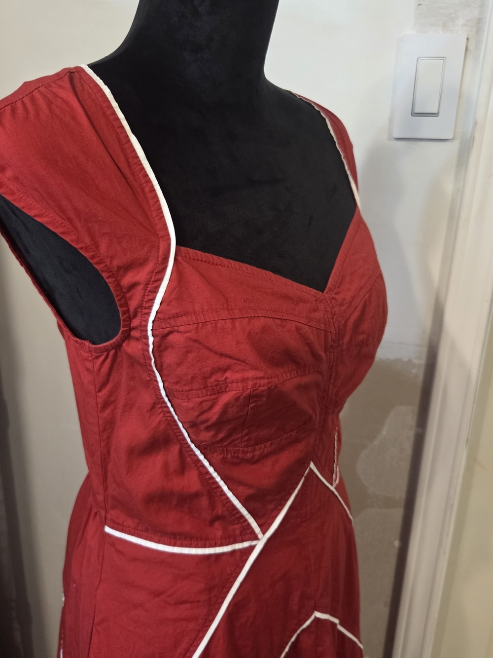eshakti Red Cap-Sleeve Fit-and-Flare Midi Dress White Piping Tailored Look Party - Picture 8 of 16